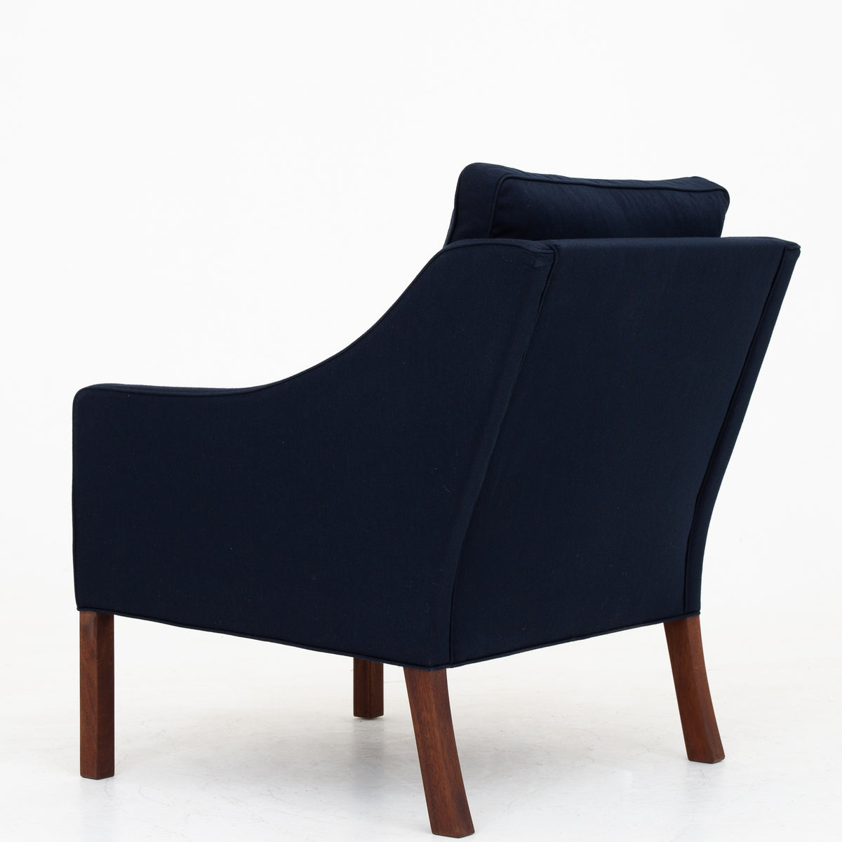 BM 2207 - Easy chair in new textile
