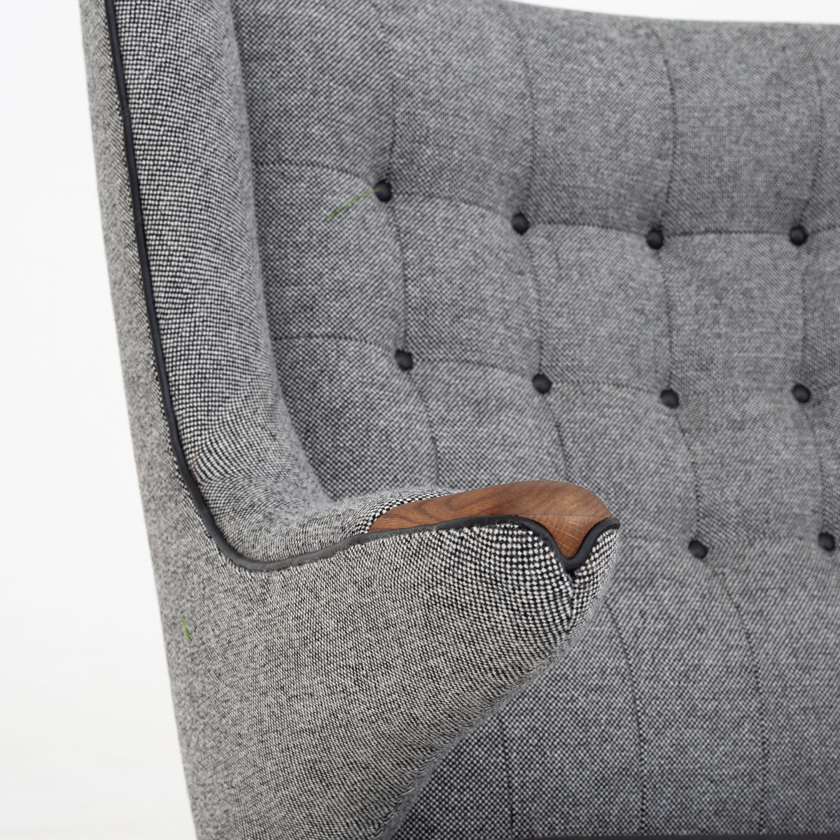AP 19 - Papa Bear Chair in grey wool