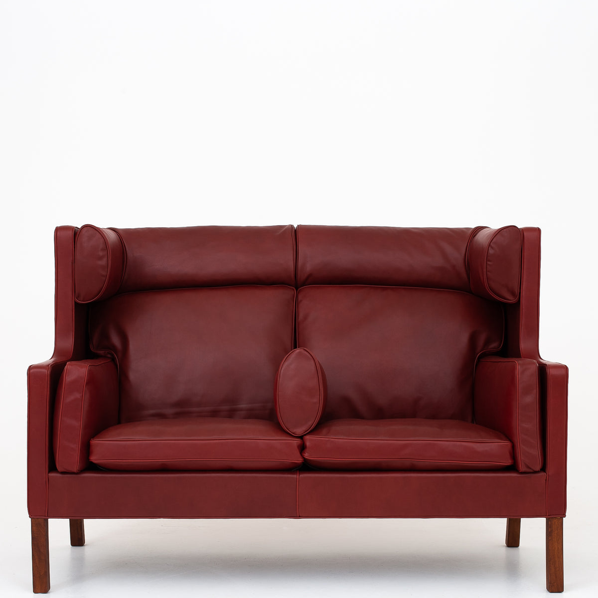 BM 2192 - Reupholstered sofa