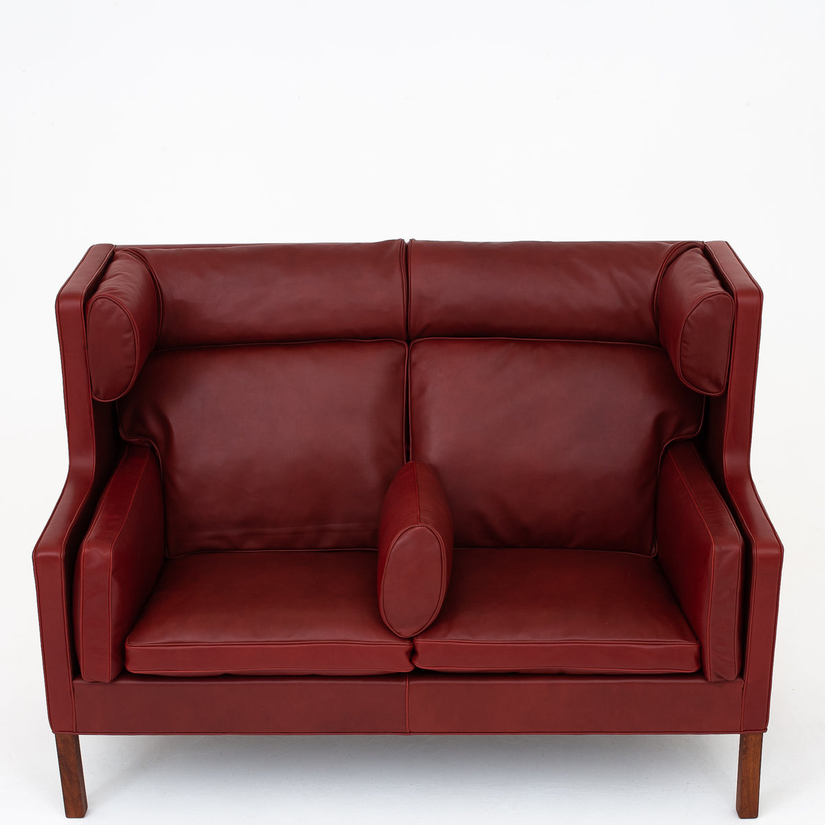 BM 2192 - Reupholstered sofa