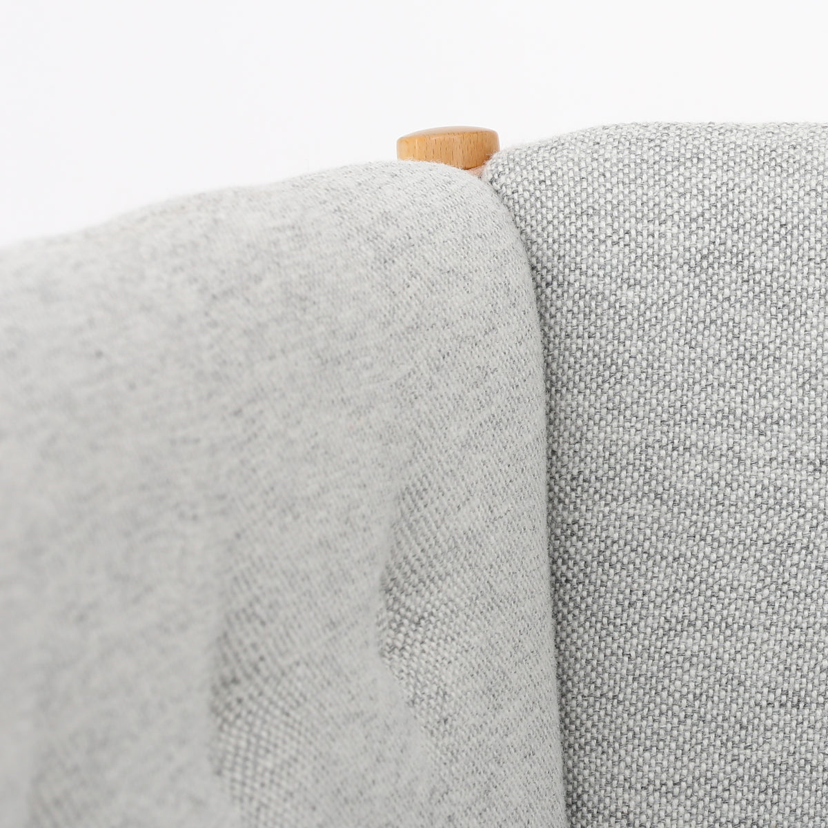 BM 1789 - Spoke-back sofa w. new cushions