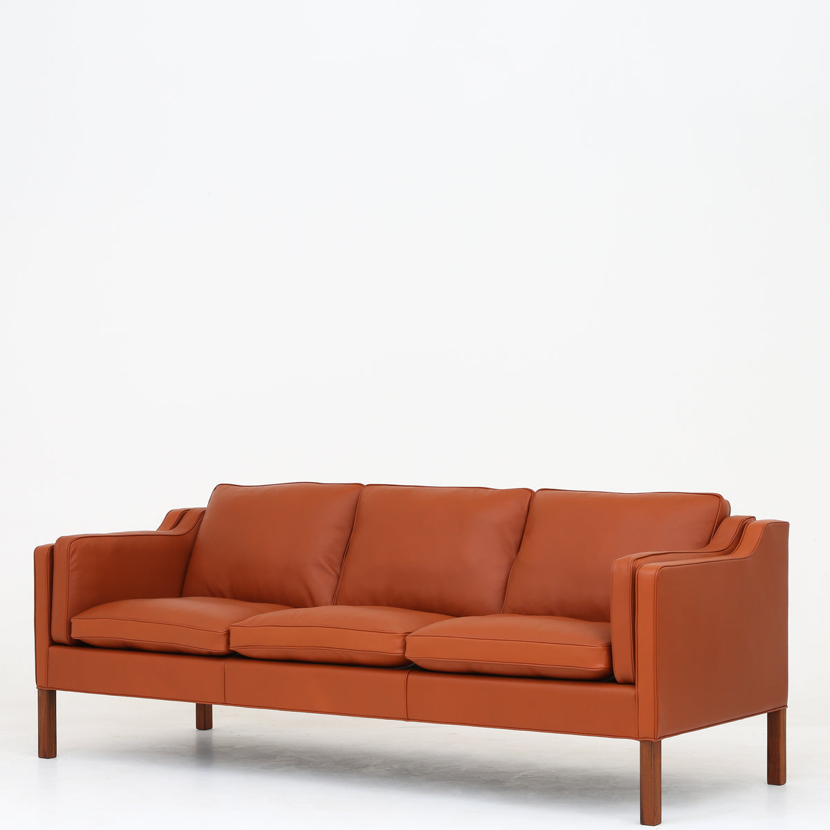 BM 2213 - 3-seater sofa in Passion burn