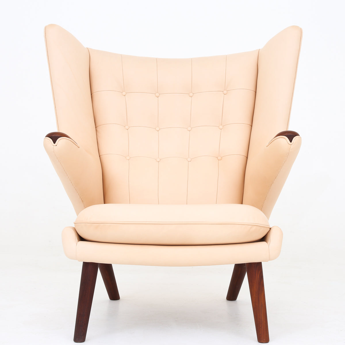 AP 19 - Papa Bear Chair in natural leather