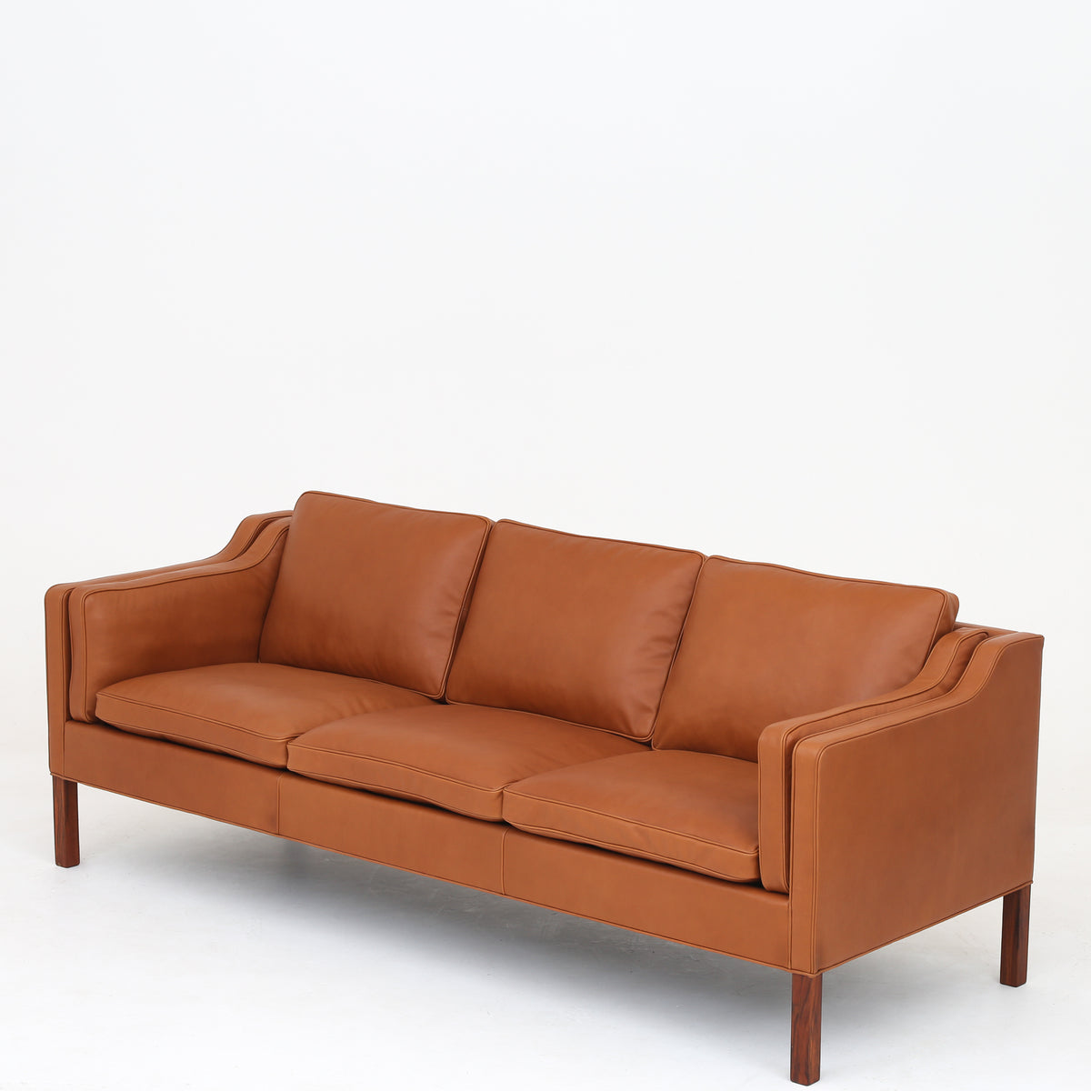 BM 2213 - 3-seater sofa in Elegance Walnut leather