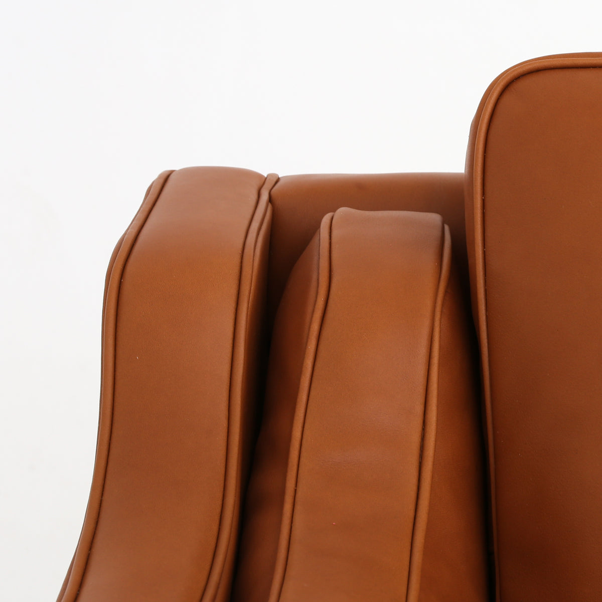 BM 2213 - 3-seater sofa in Elegance Walnut leather