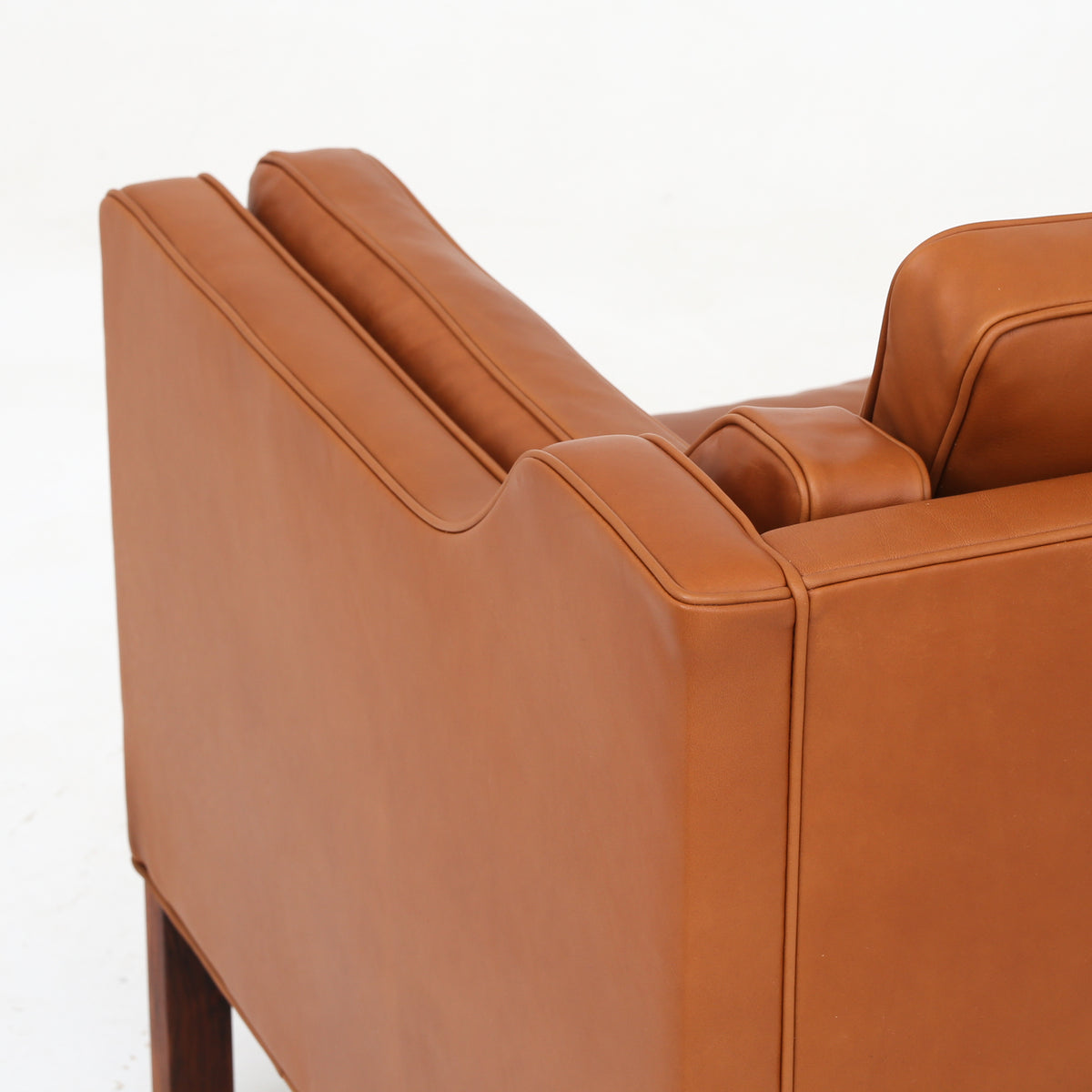 BM 2213 - 3-seater sofa in Elegance Walnut leather