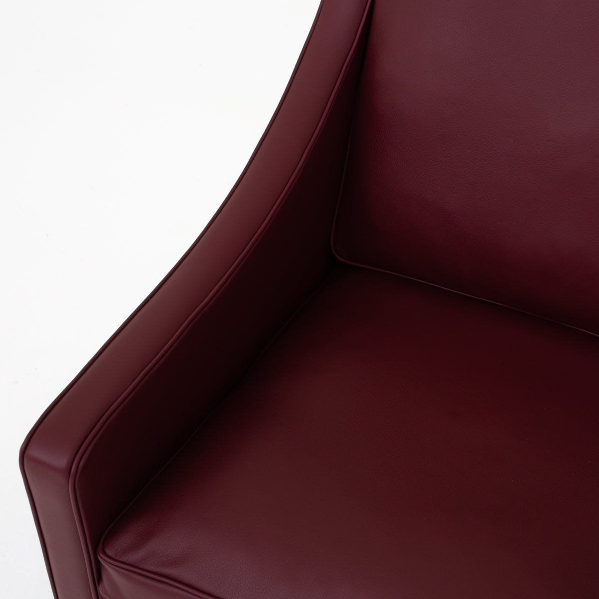 BM 2204 - Wingback Chair in wine red leather
