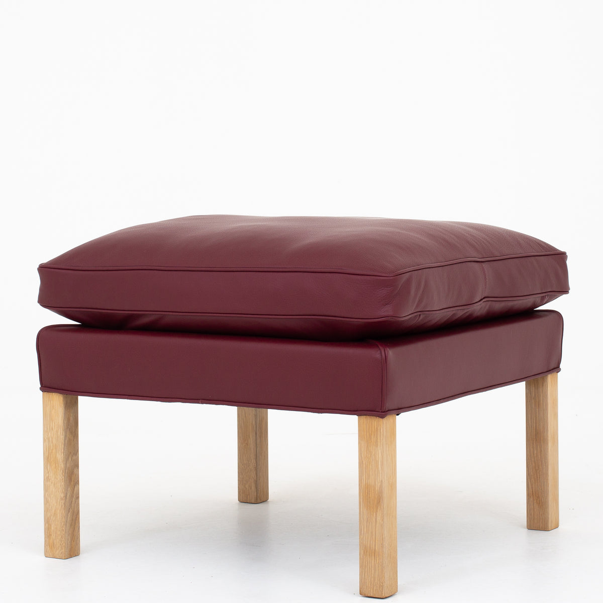BM 2202 - Foot stool in Prestige