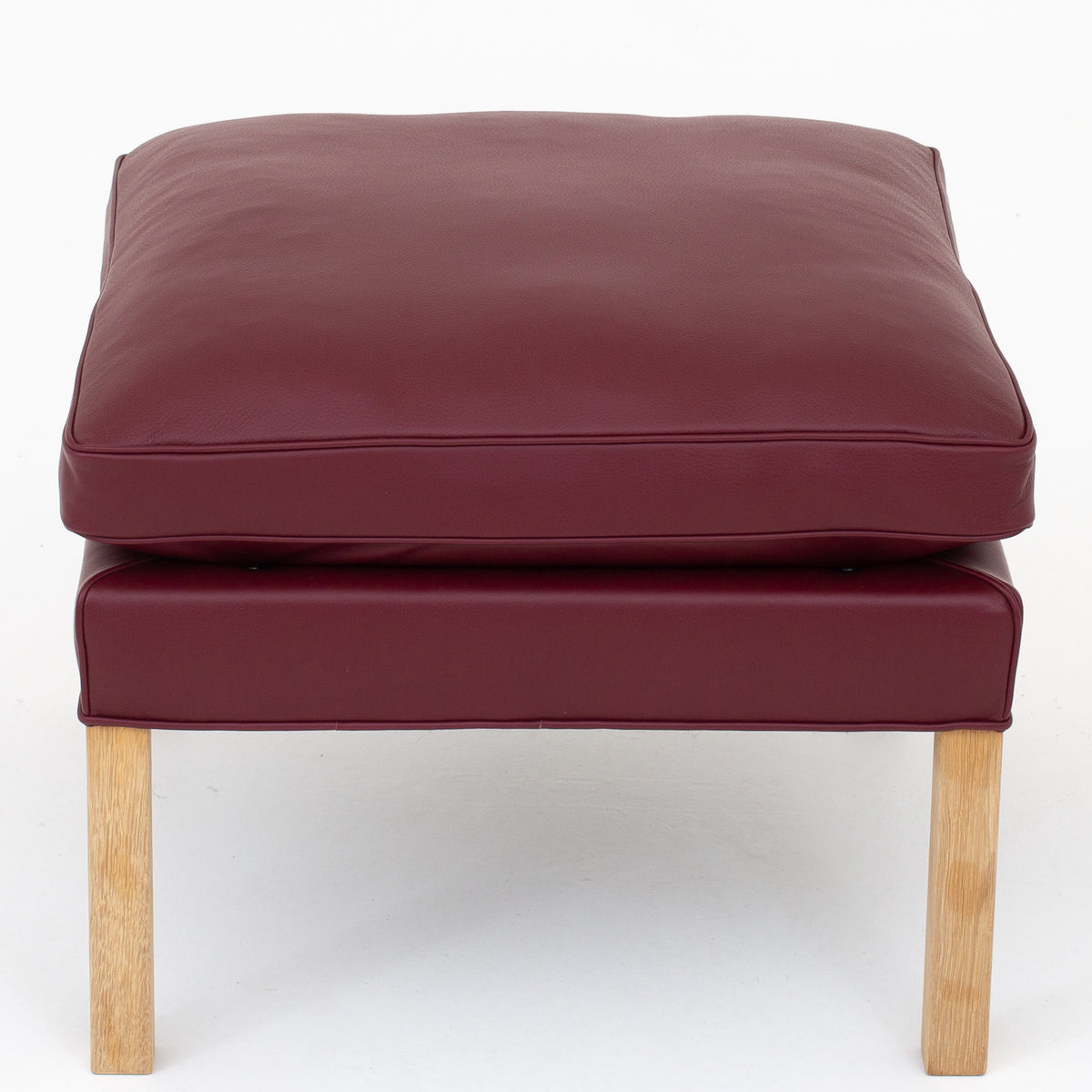 BM 2202 - Foot stool in Prestige