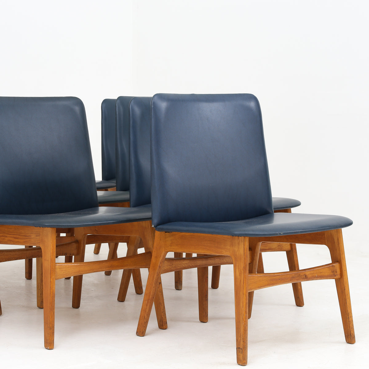 BM 230 - Easy chair in oak