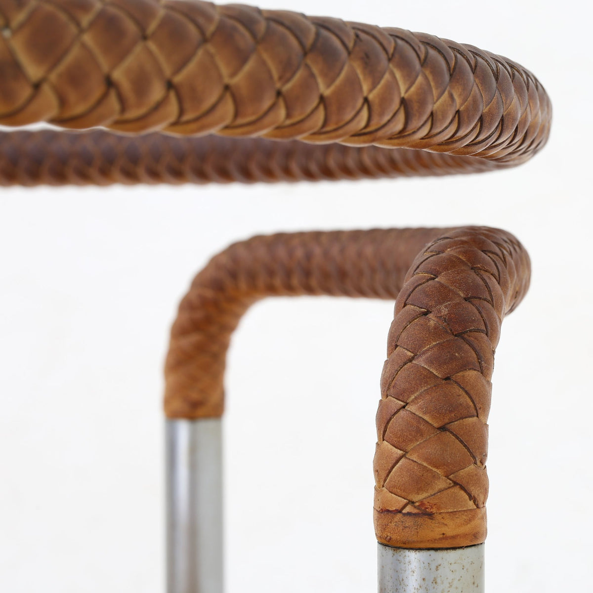 PK 12 - Armchair in natural leather