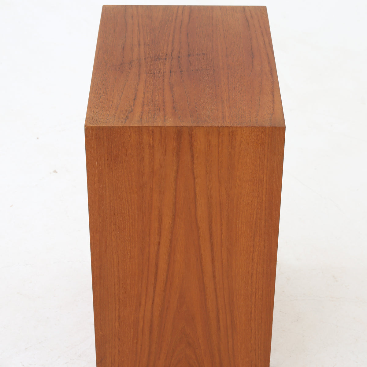 Small teak chest of drawers