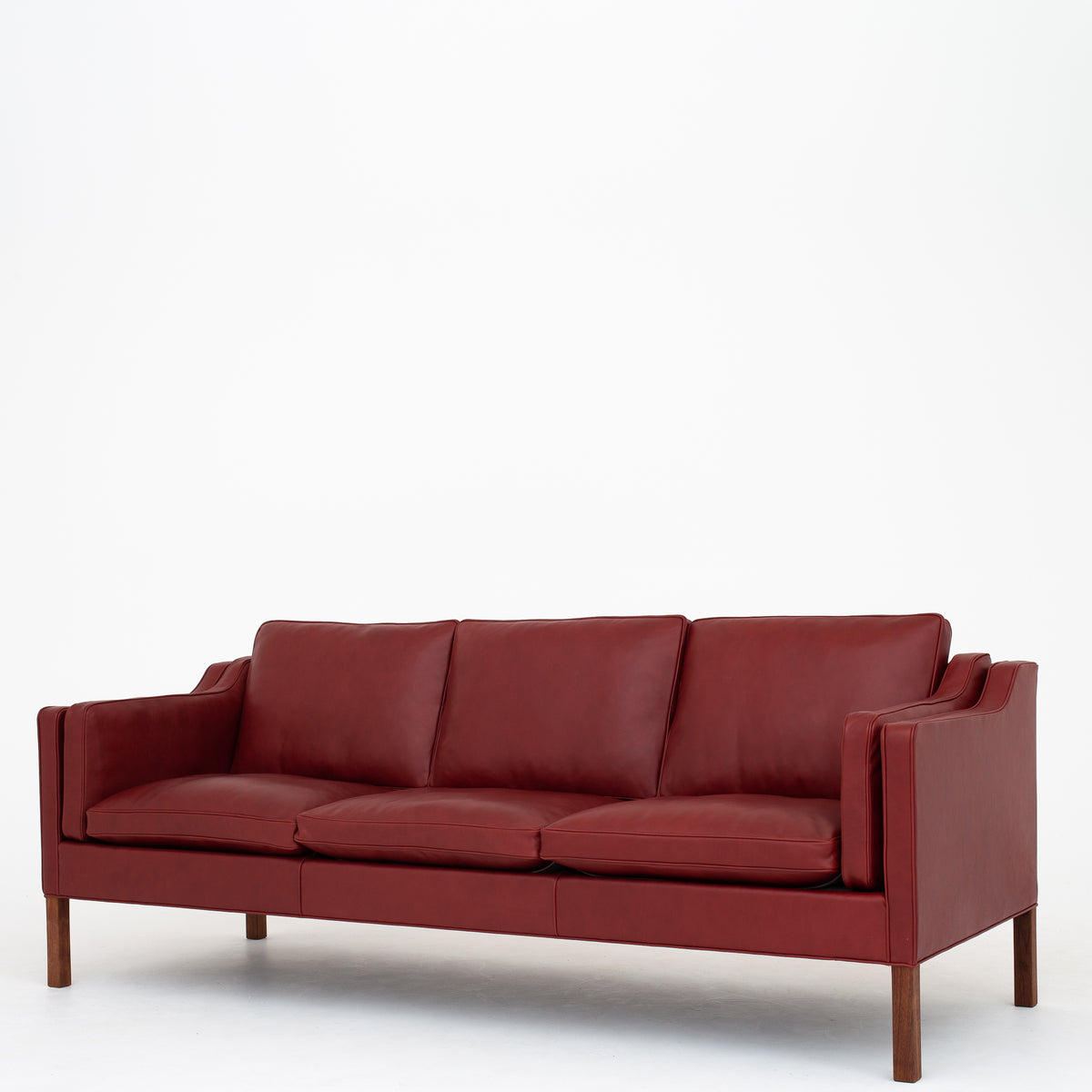 BM 2213 - 3-seater in Elegance Indian Red