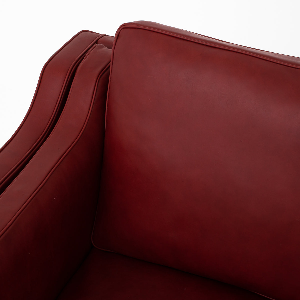 BM 2213 - 3-seater in Elegance Indian Red