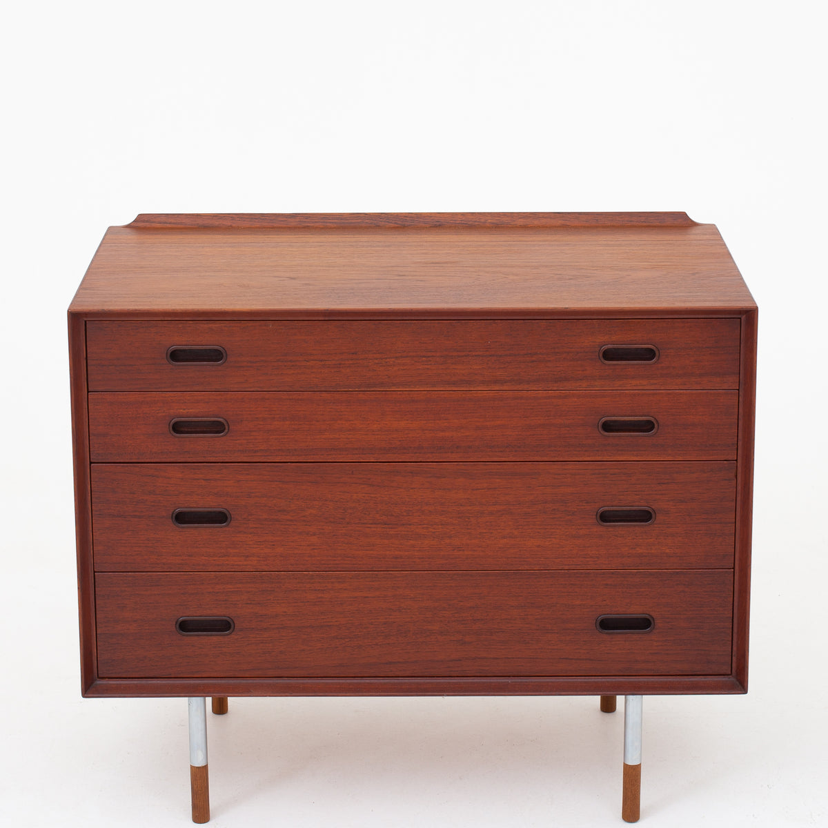 Chest of drawers in teak