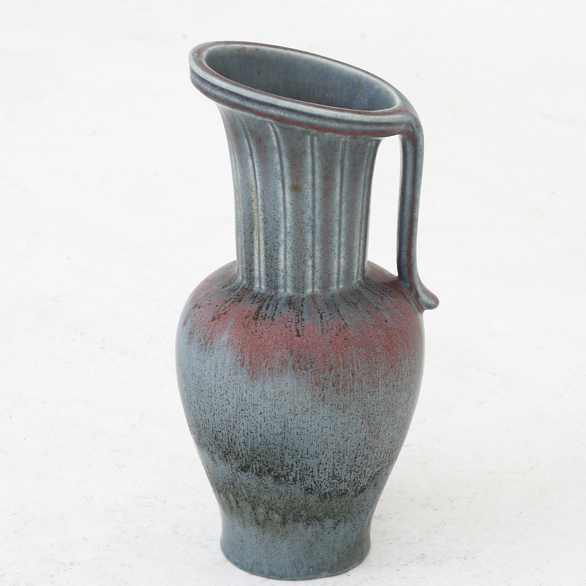 Pitcher in stoneware