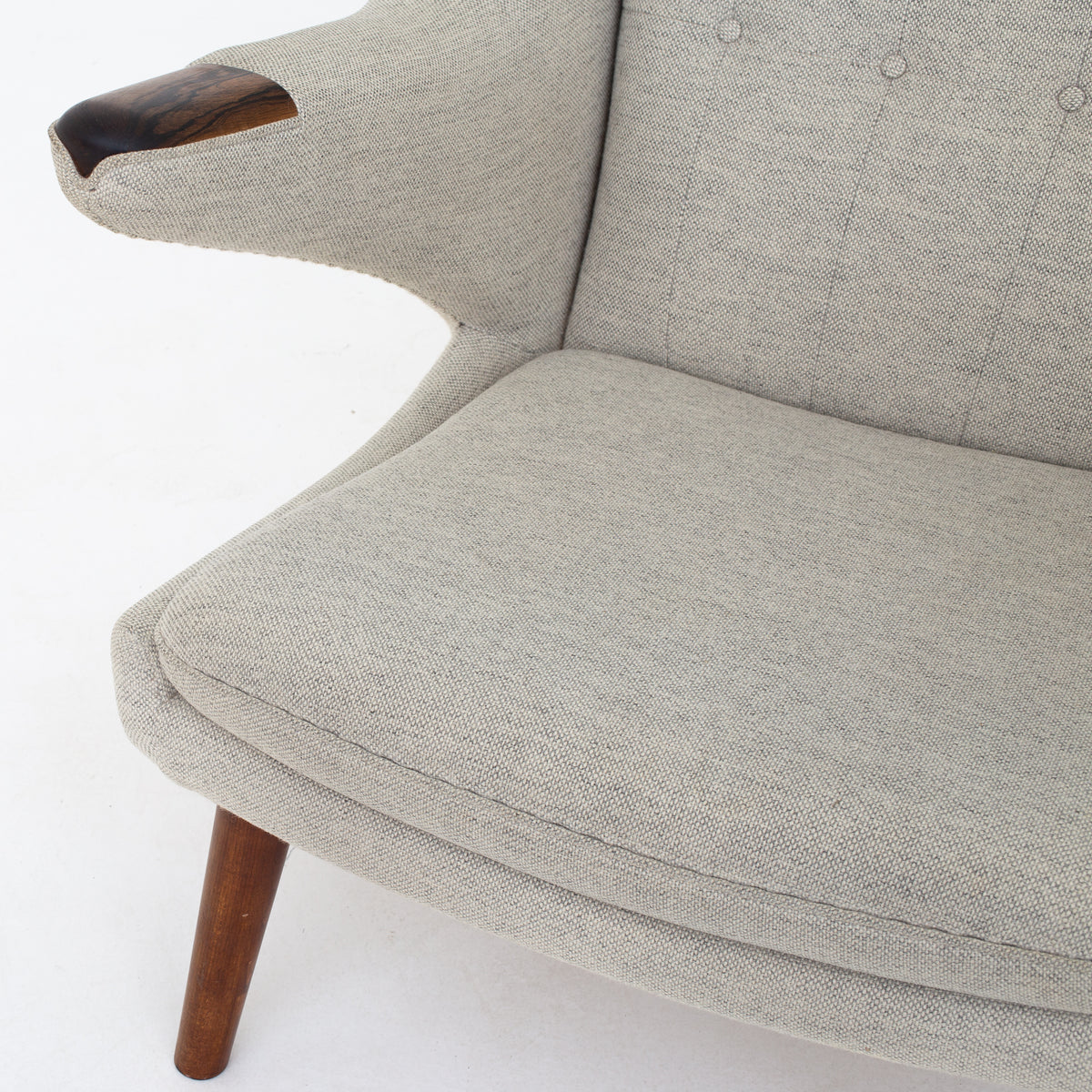 AP 19 - Papa Bear chair in wool