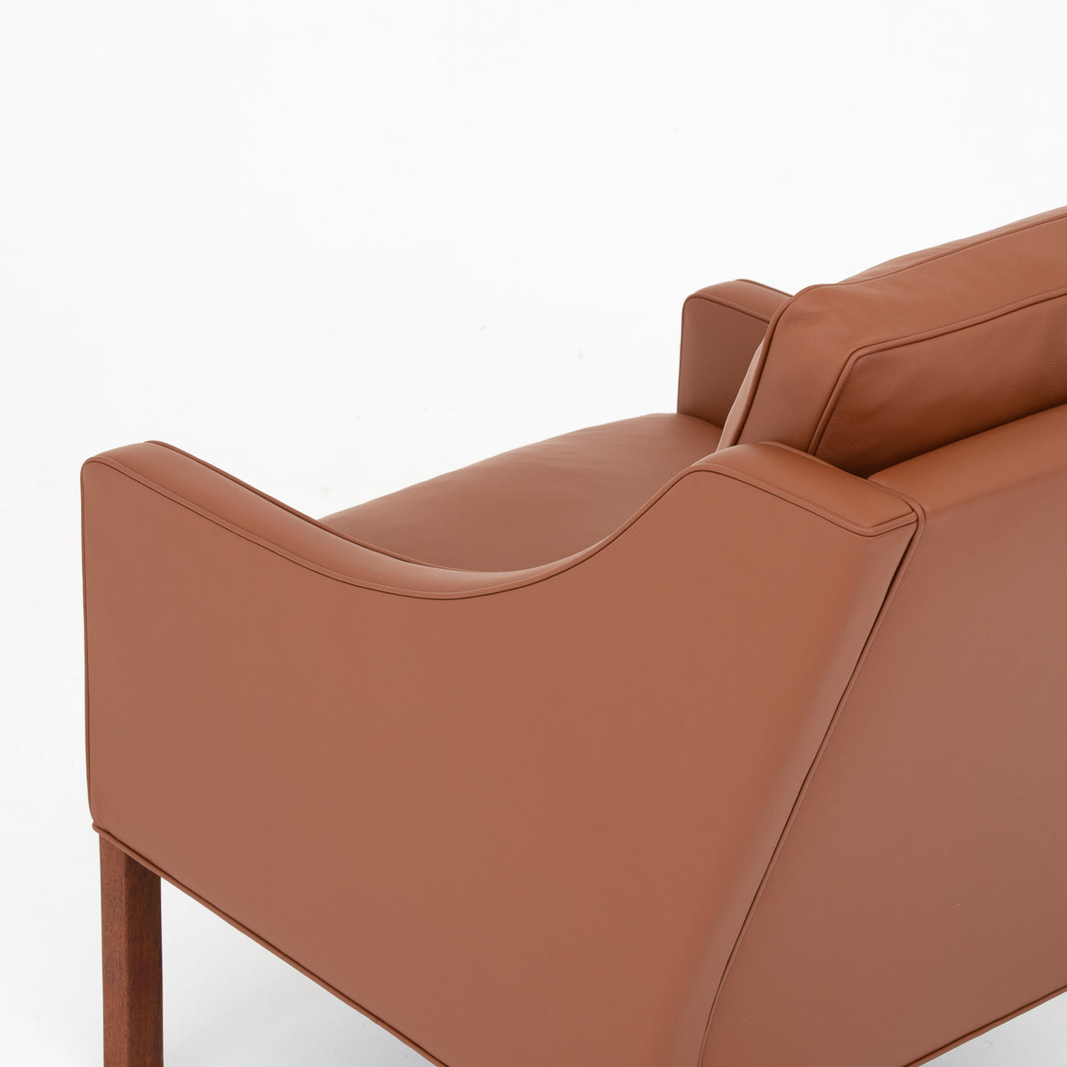BM 2207 - Easy chair in Savanne Cognac
