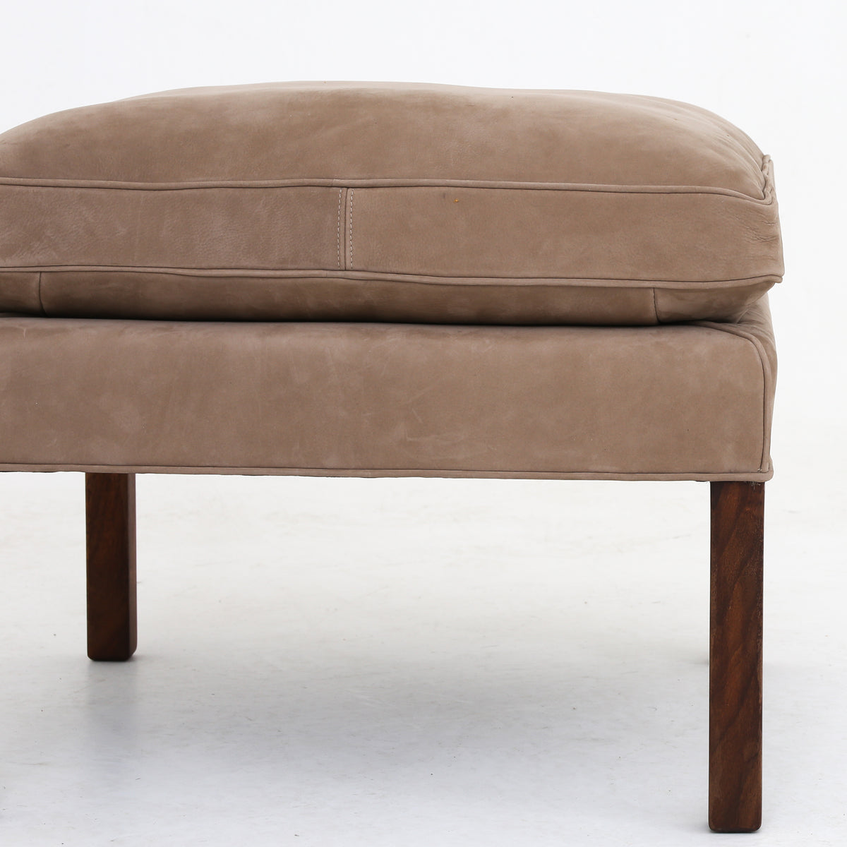 BM 2202 - Foot stool in Royal Nubuck