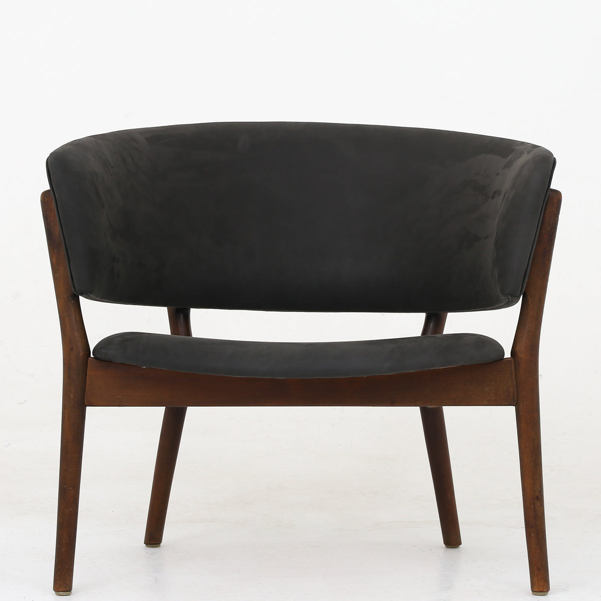 ND 83 - Easy chair in dark leather