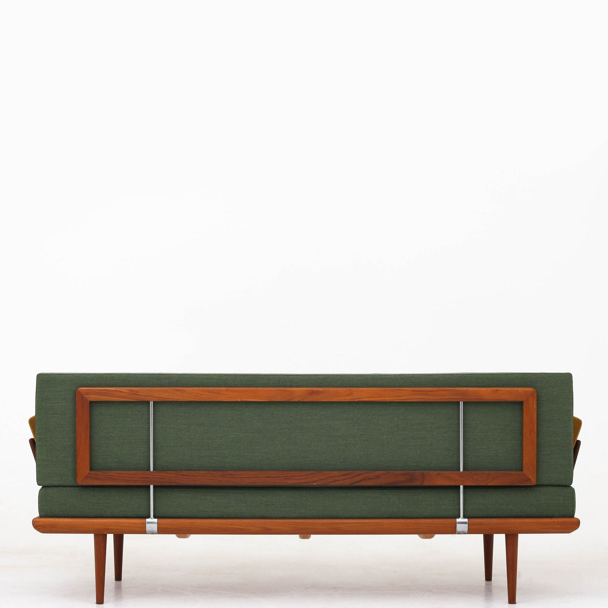 FD 417 - Daybed in teak