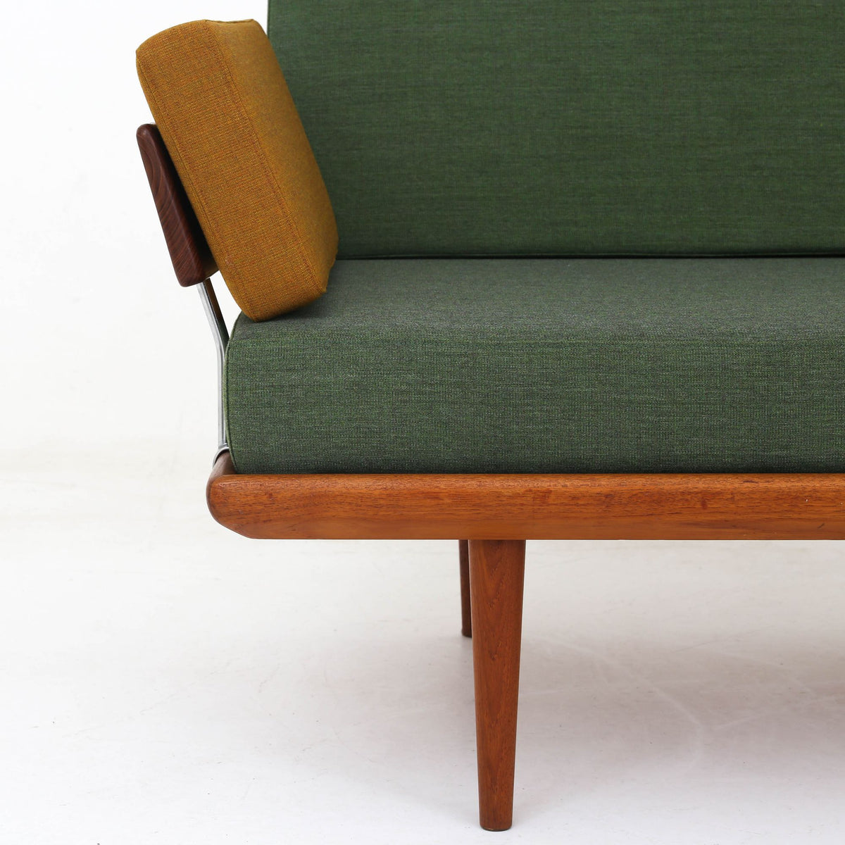 FD 417 - Daybed in teak