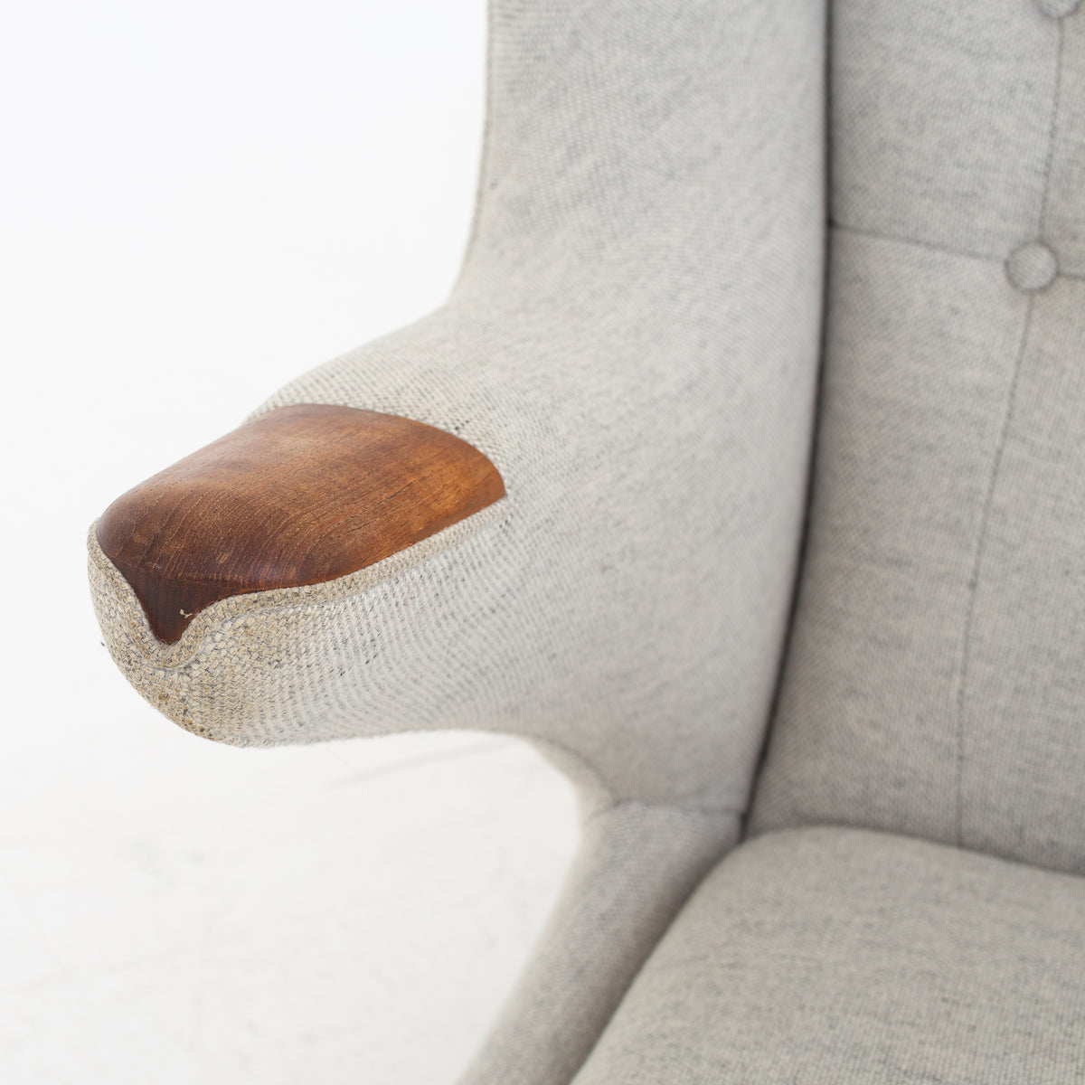 AP 19 - Papa Bear in light grey wool