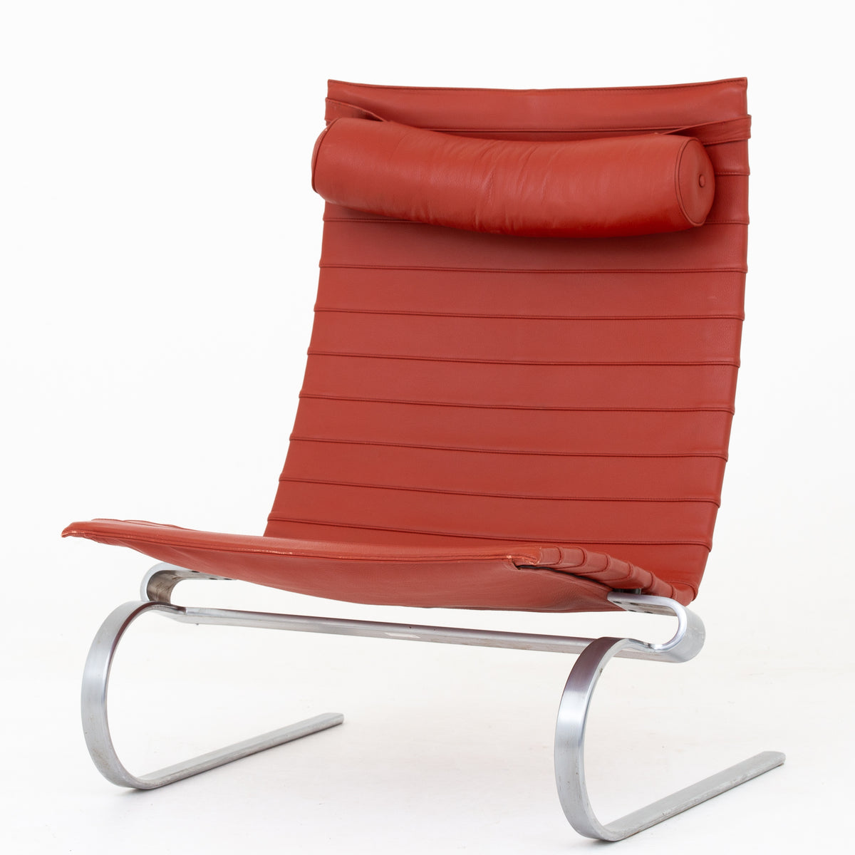 PK 20 - Easy chair with red leather