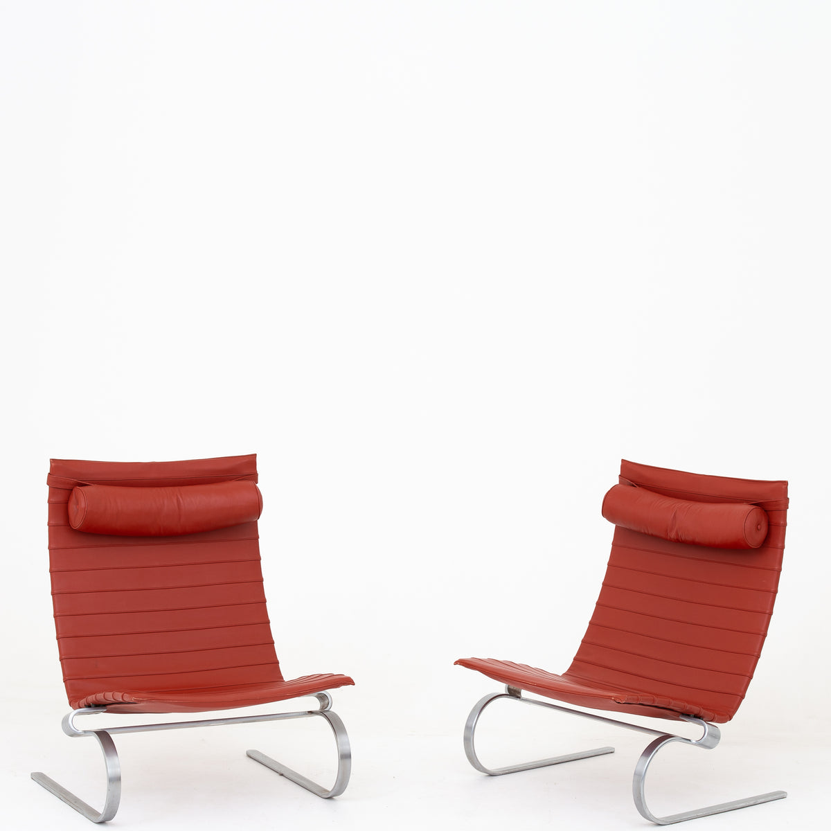 PK 20 - Easy chair with red leather