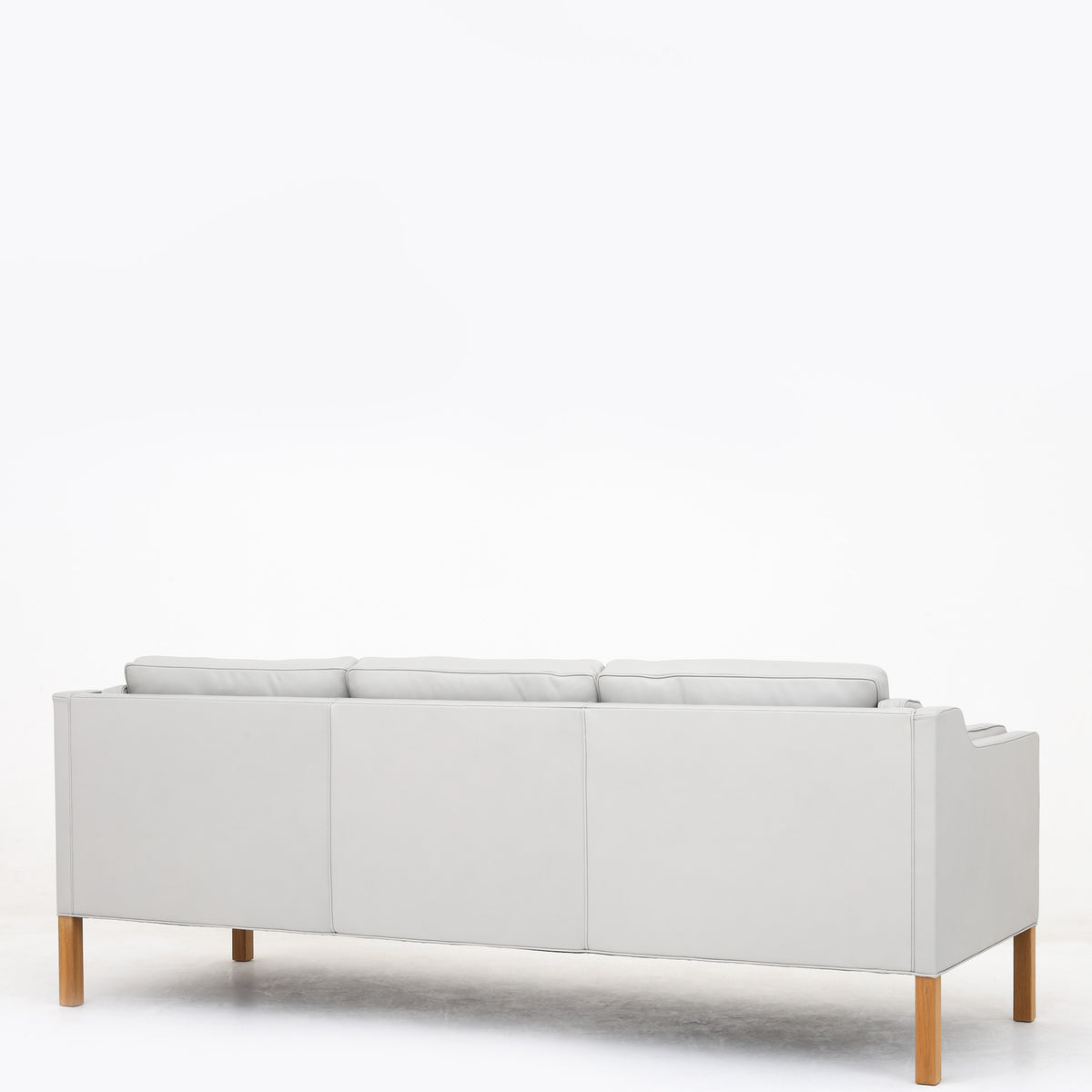 BM 2213 - 3-seater sofa in Shade leather
