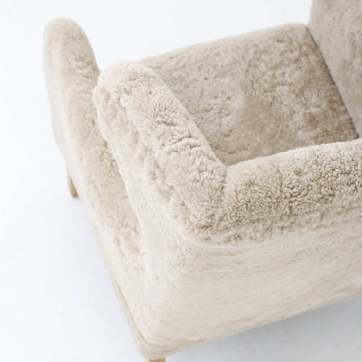 Slotsholm' wingback chair