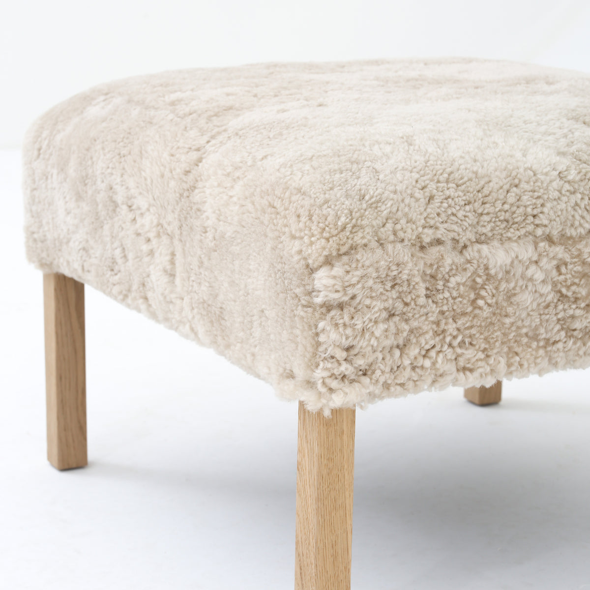 Slotsholm' stool in lambswool