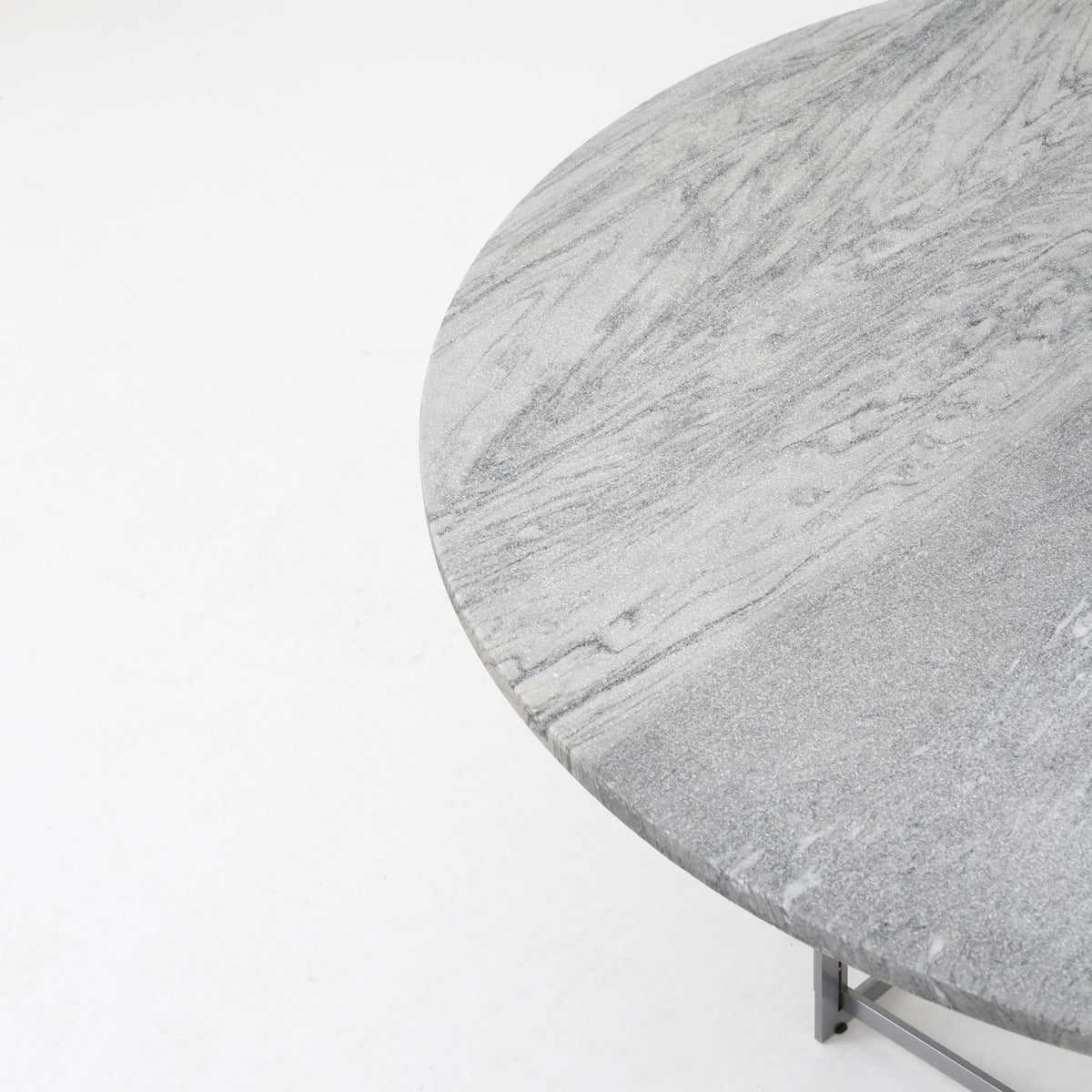 PK 54 - Dining table w. Cipollino marble