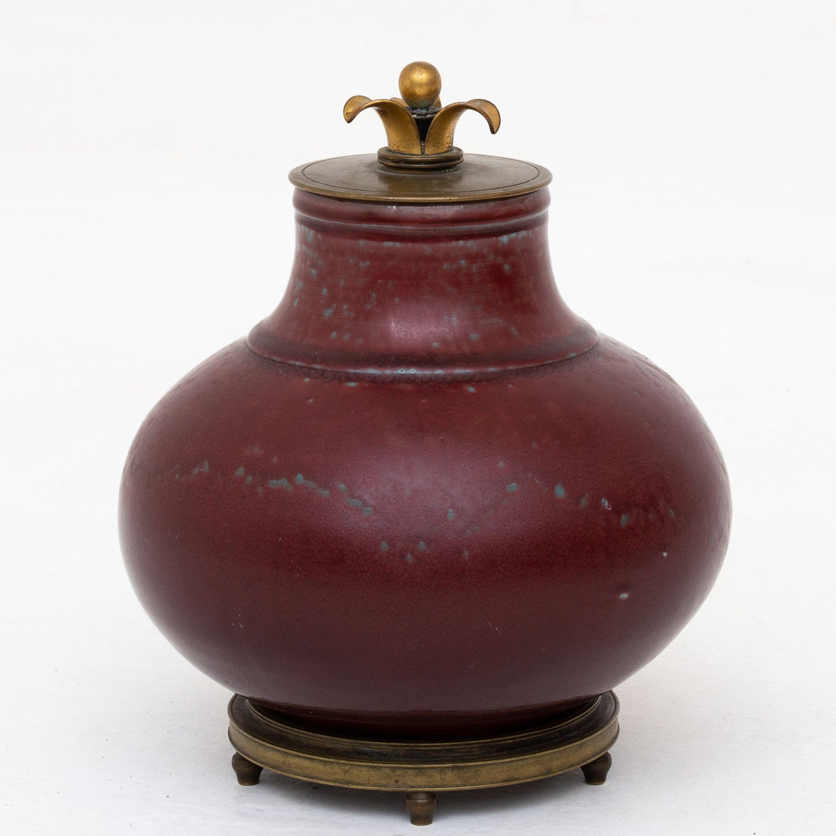 Jar in stoneware w. lid
