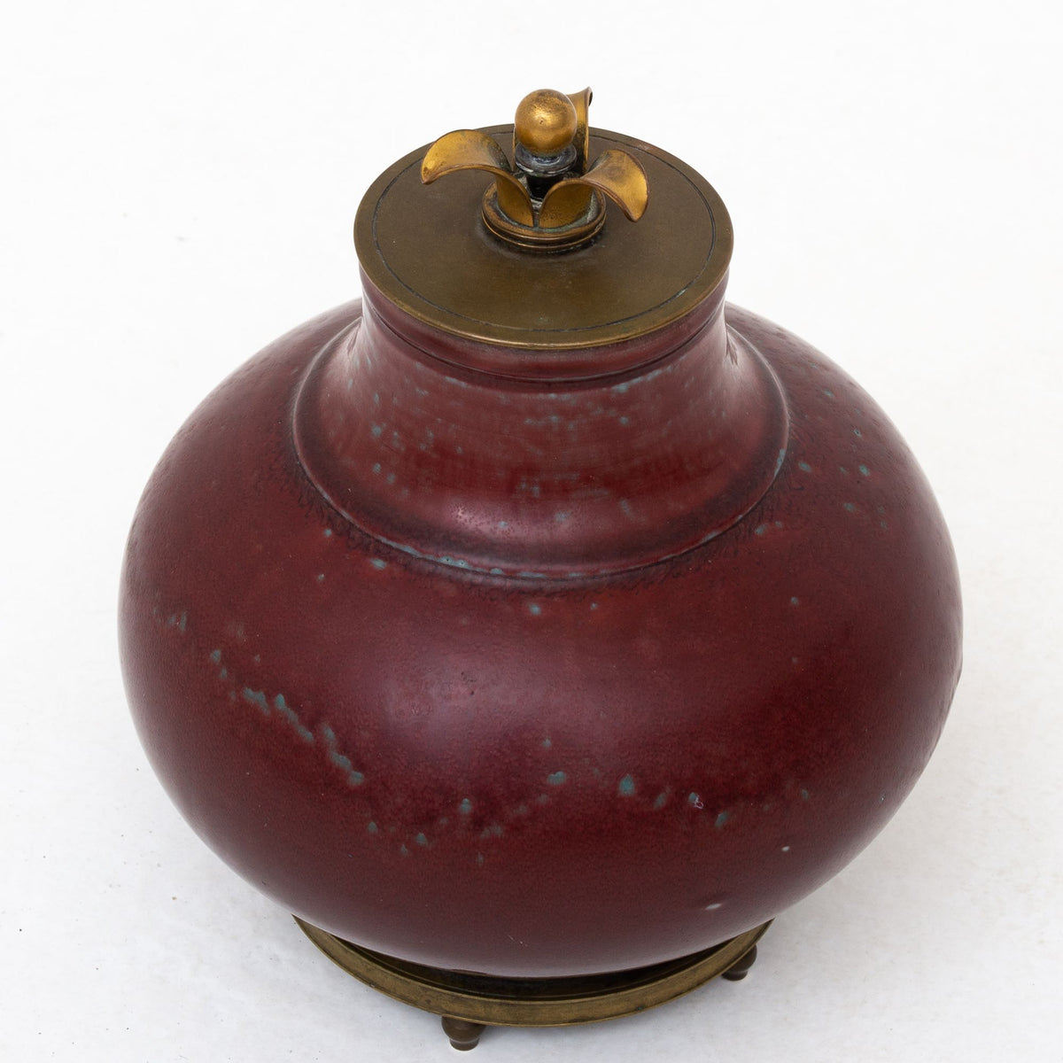 Jar in stoneware w. lid