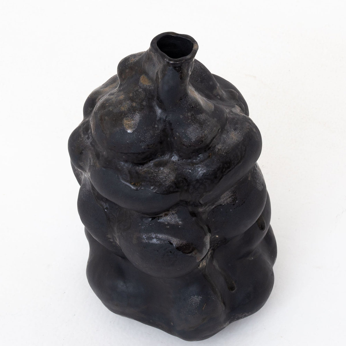 Organic vase in stoneware