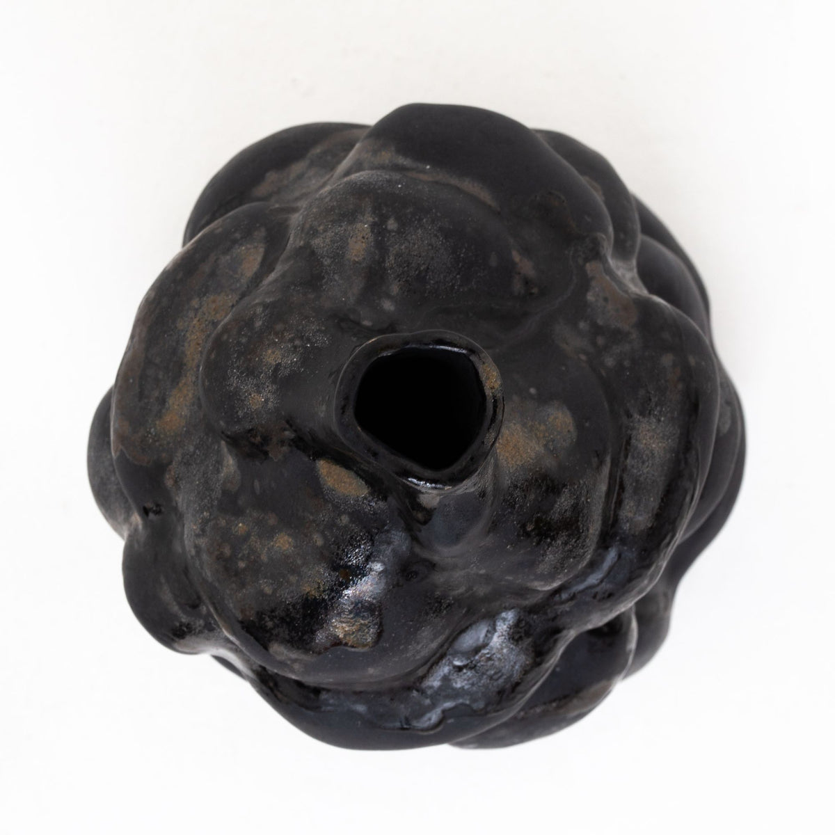 Organic vase in stoneware