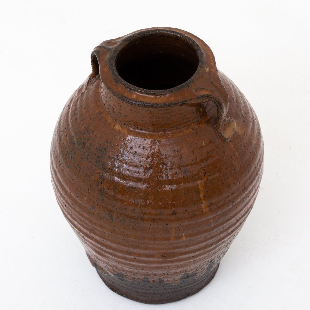 Large jar in earthenware
