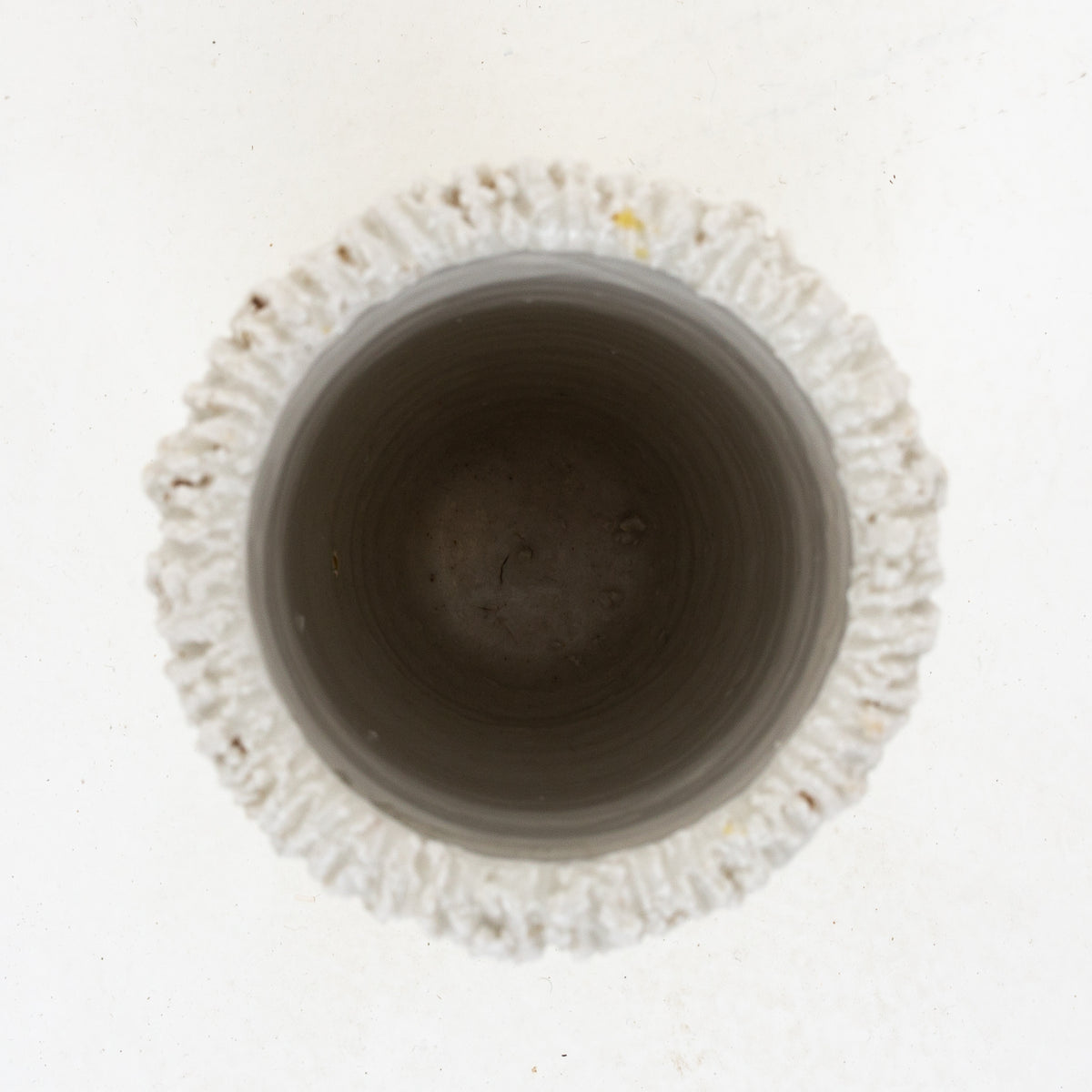 "Chamotte" stoneware vase