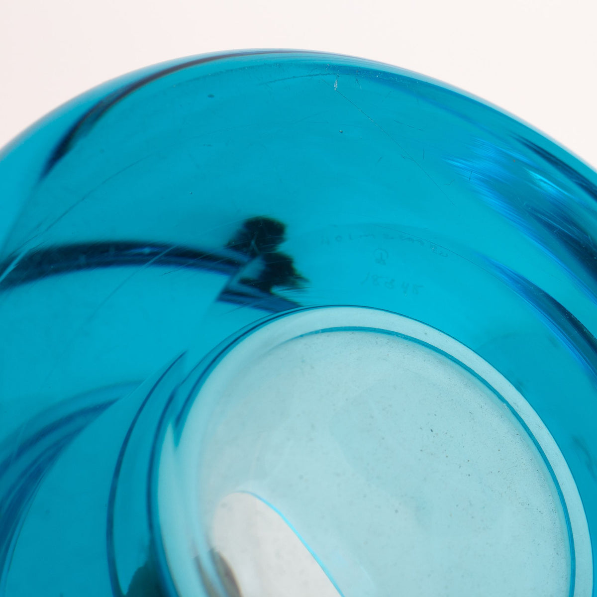 Vase in blue glass