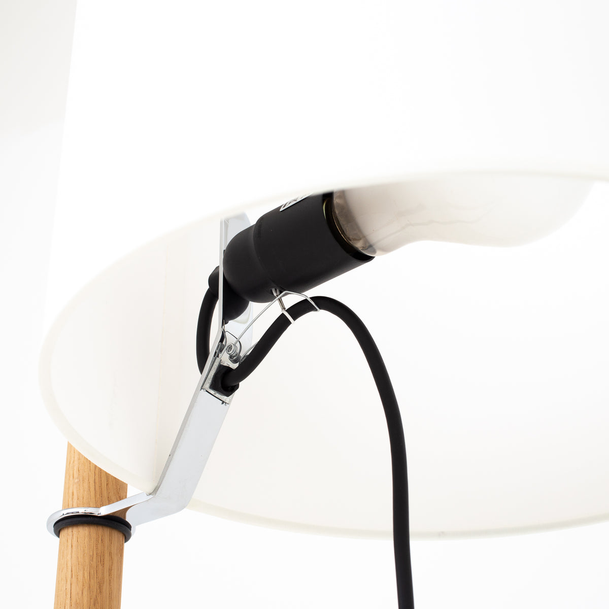 TMM floorlamp in oak