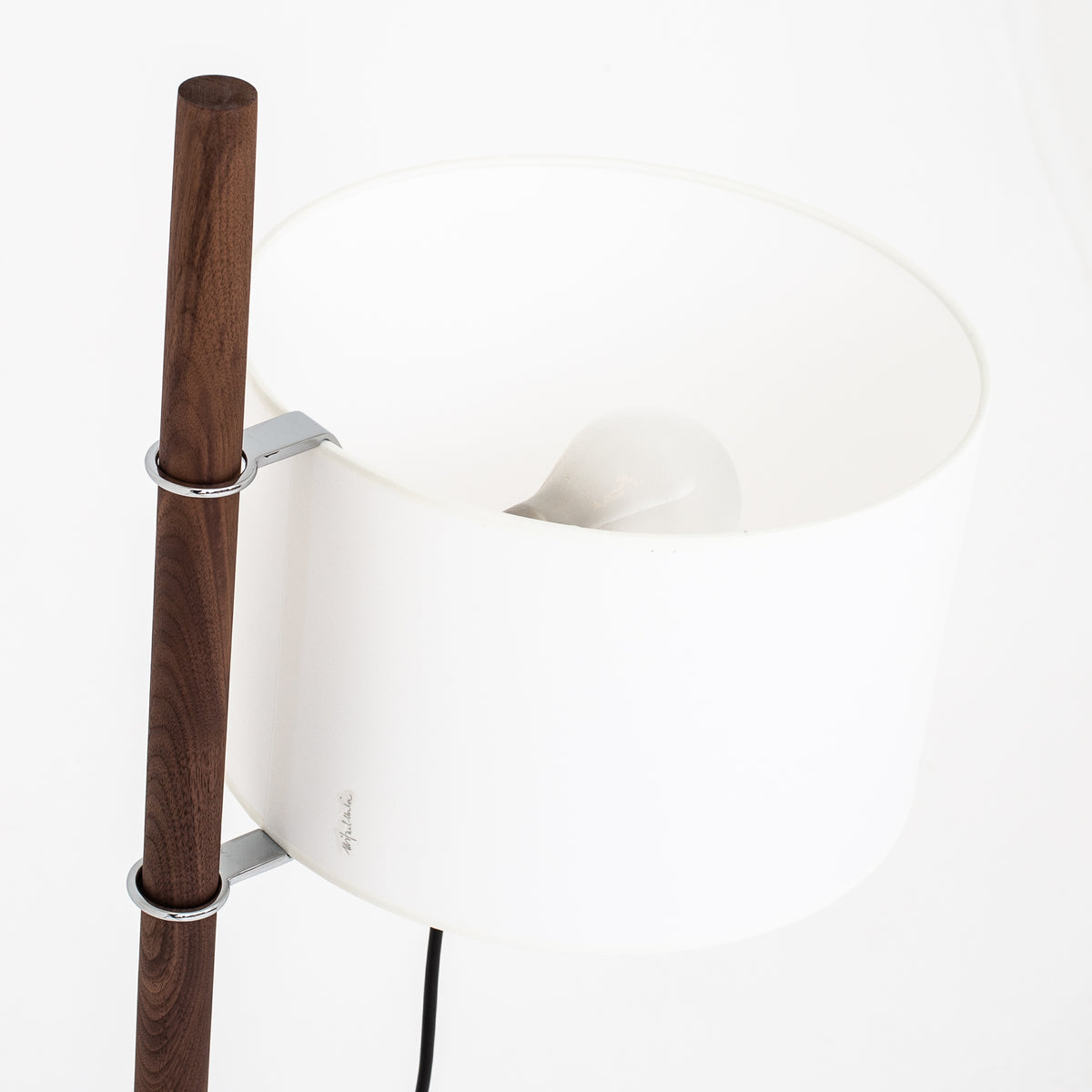 TMM floor lamp in walnut