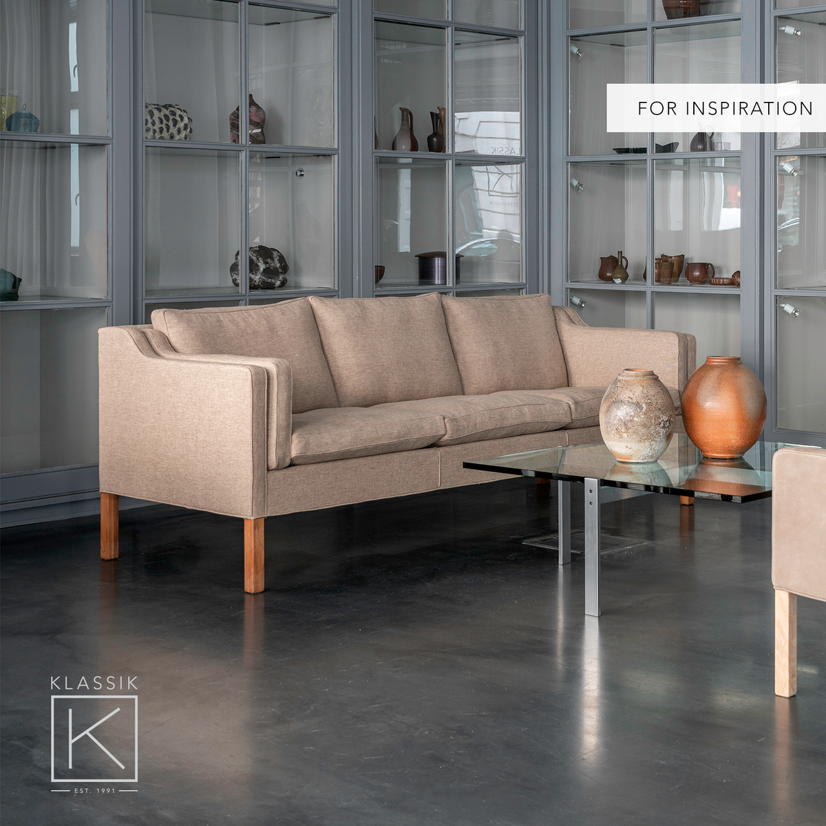 BM 2213 - Reupholstered 3-seater sofa