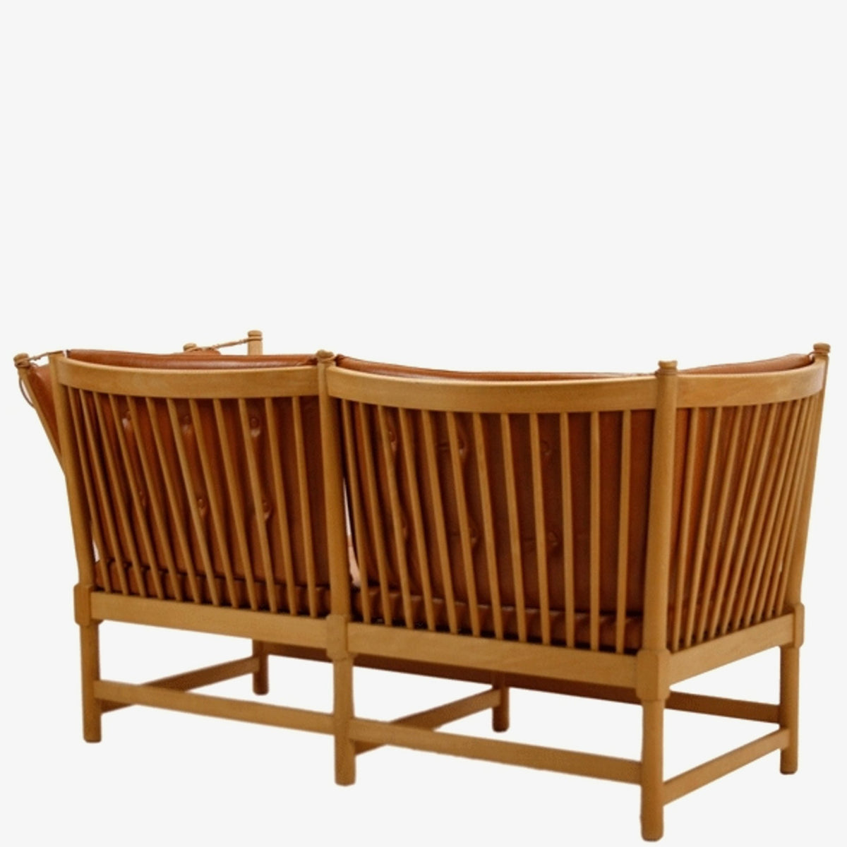 BM 1789 - Spoke Back sofa in cognac leather