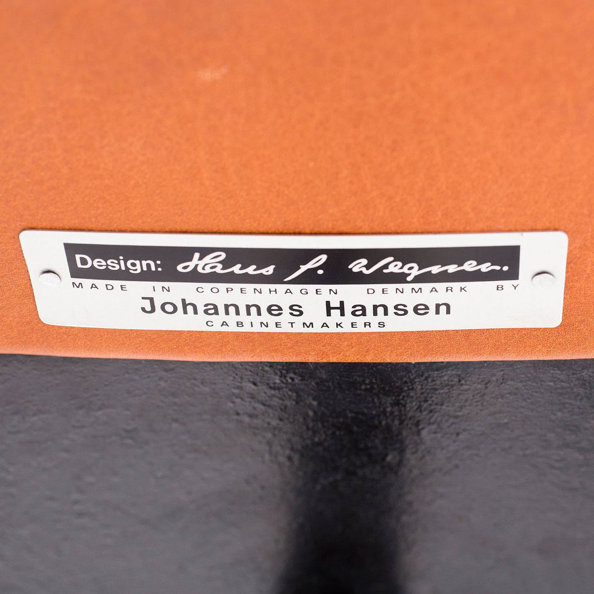 JH 502 - The Swivel Chair