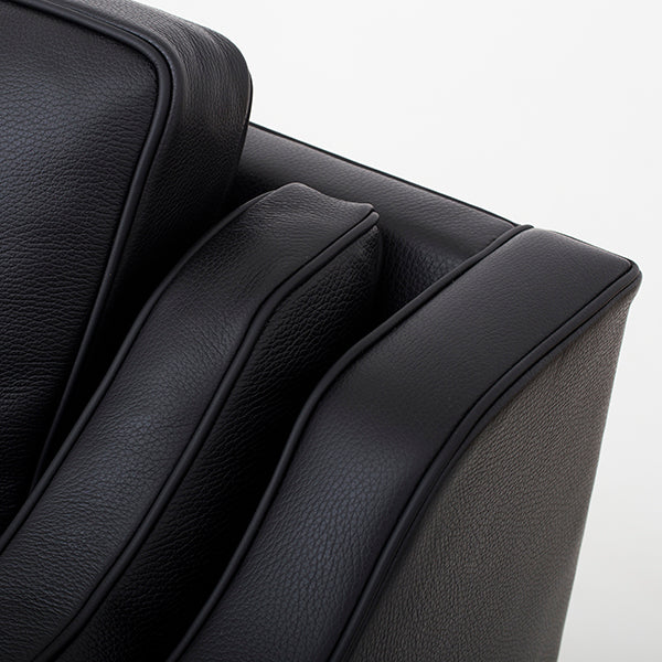 BM 2213 - 3-seater in Klassik Black