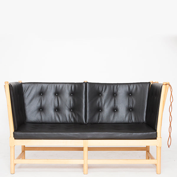 BM 1789 - Reupholstered spoke back sofa