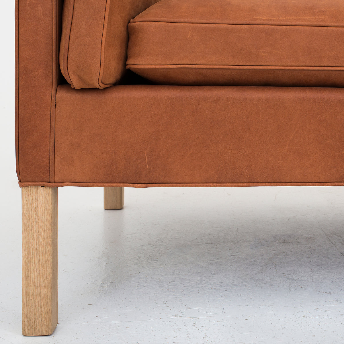 BM 2213 - 3-seater sofa in Dunes Cognac