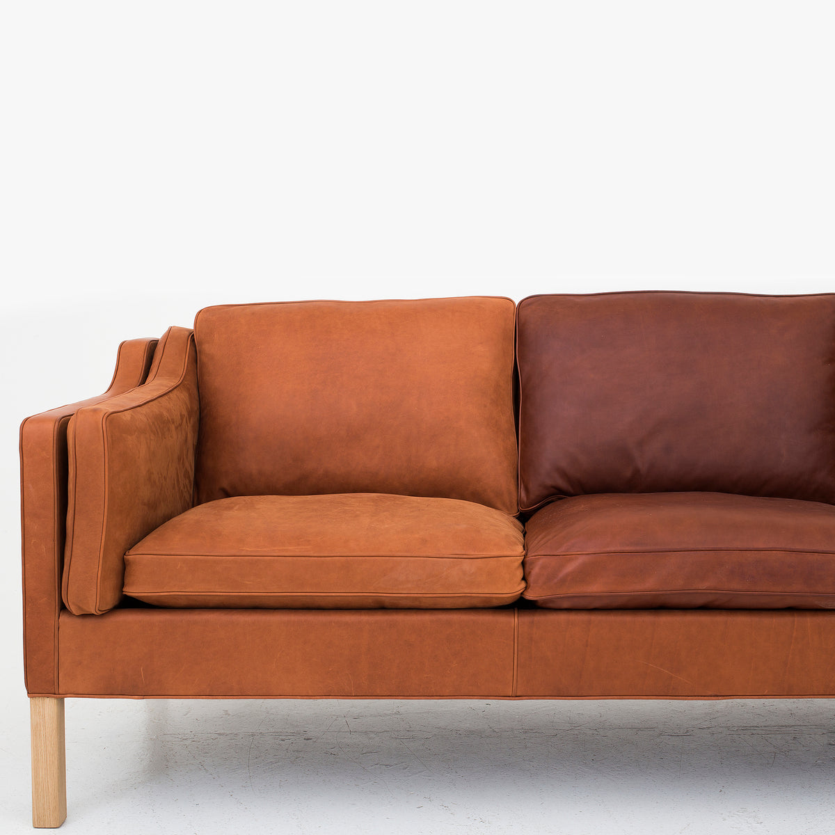 BM 2213 - 3-seater sofa in Dunes Cognac