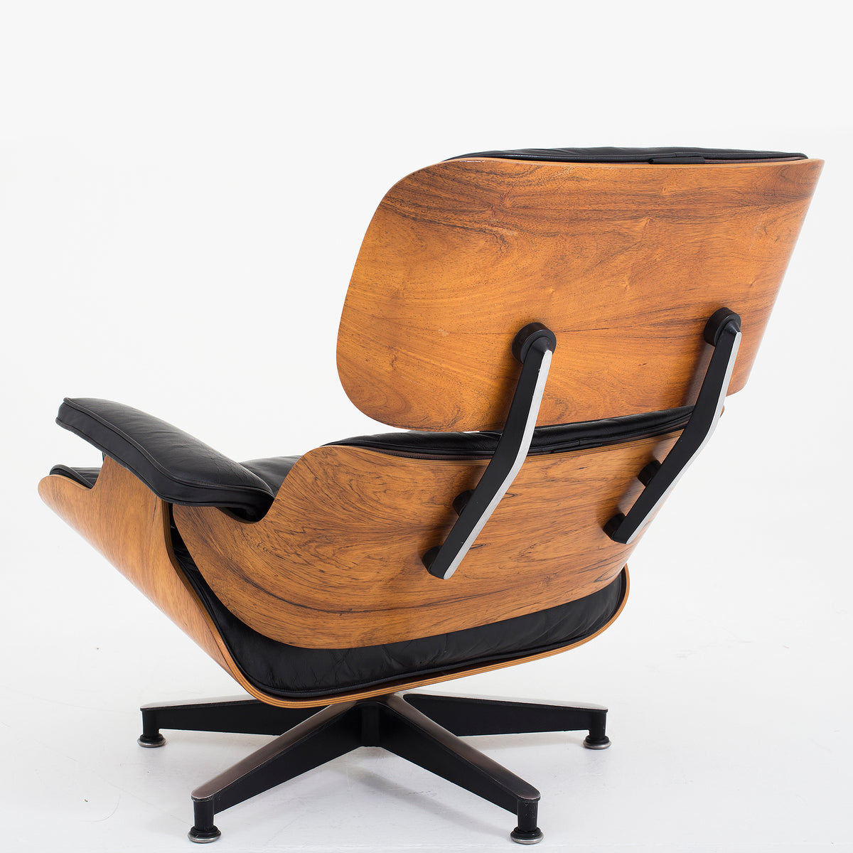 Lounge chair